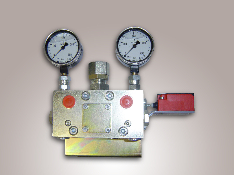 DR4 Way valve
