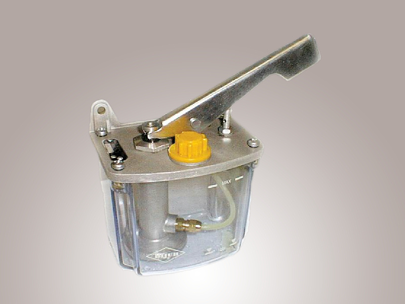 XL5P Manual Pump XL5P Manual Pump
